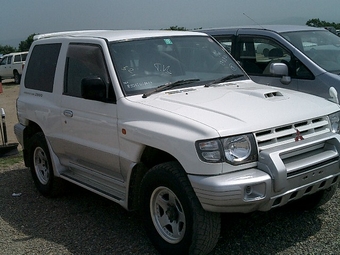 1998 Mitsubishi Pajero