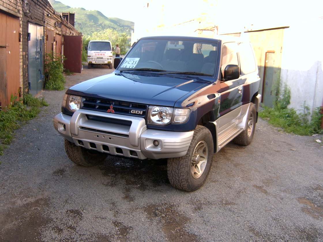 1998 Mitsubishi Pajero