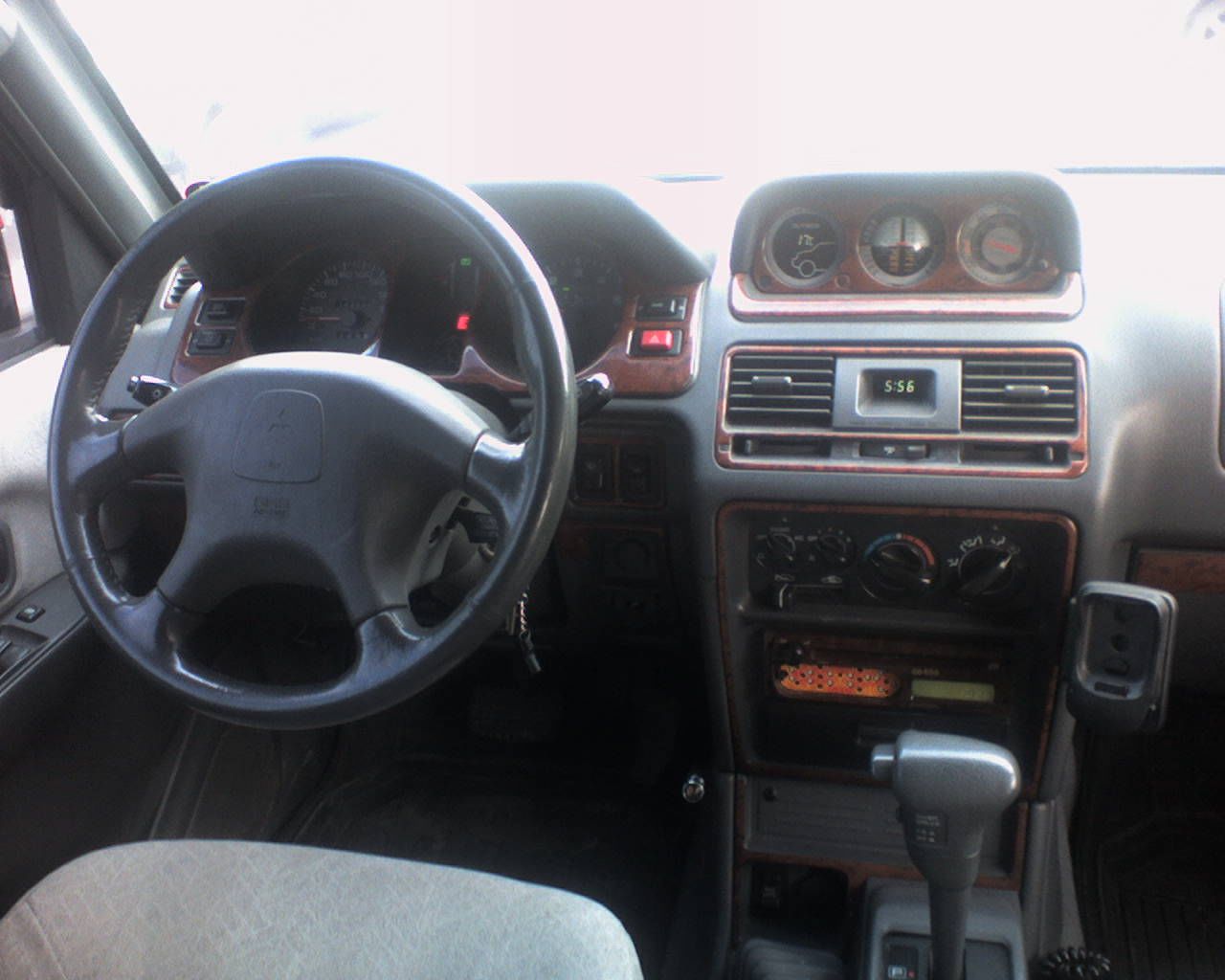 1998 Mitsubishi Pajero