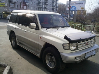 1998 Mitsubishi Pajero