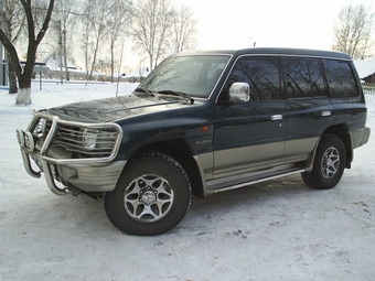 1998 Mitsubishi Pajero