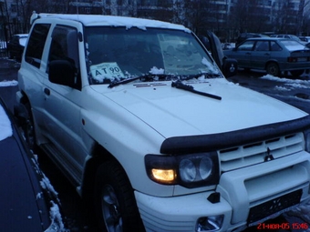 1998 Mitsubishi Pajero