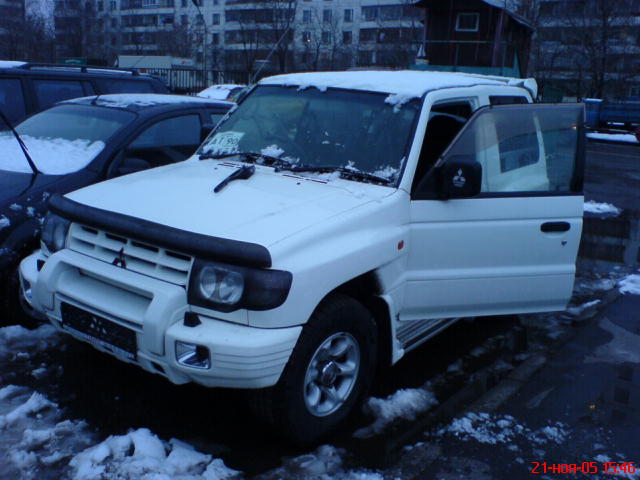 1998 Mitsubishi Pajero