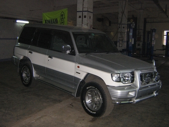 1998 Mitsubishi Pajero