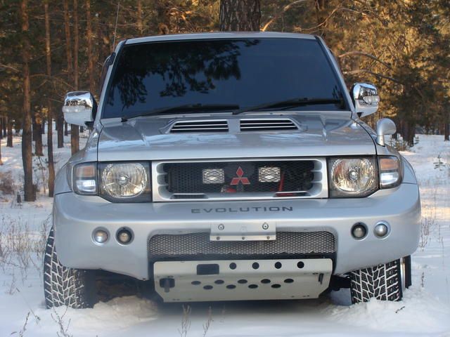 1998 Mitsubishi Pajero