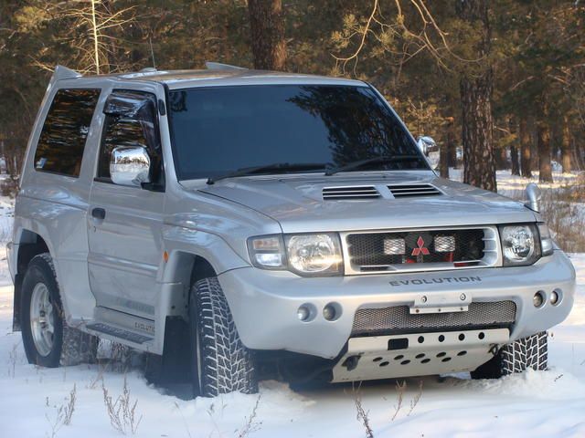 1998 Mitsubishi Pajero