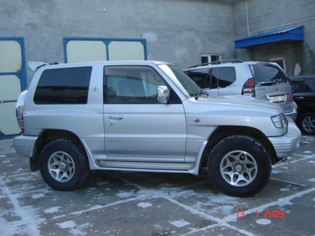 1998 Mitsubishi Pajero