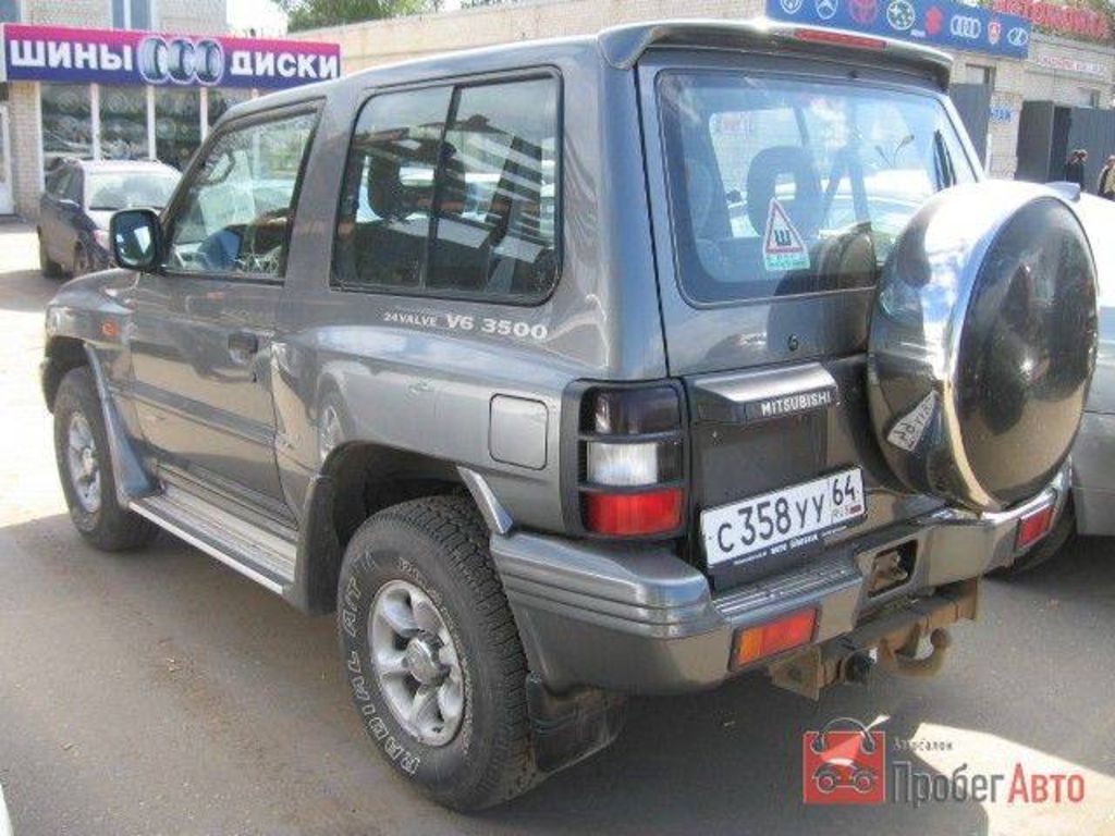 1998 Mitsubishi Pajero