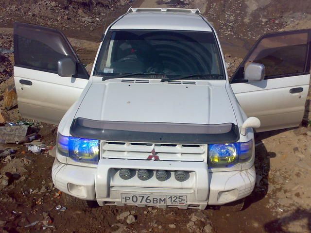 1998 Mitsubishi Pajero