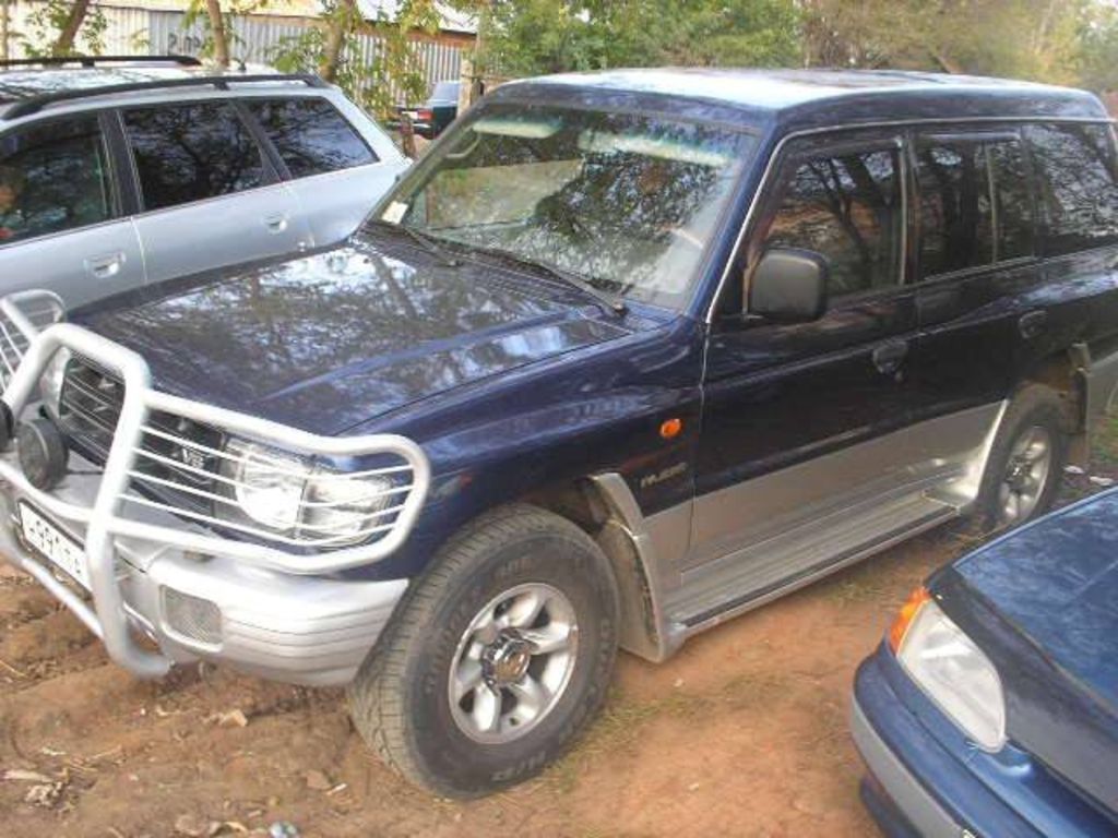 1998 Mitsubishi Pajero