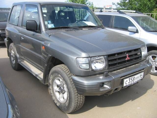 1998 Mitsubishi Pajero