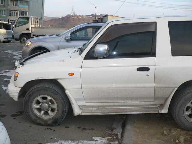 1998 Mitsubishi Pajero