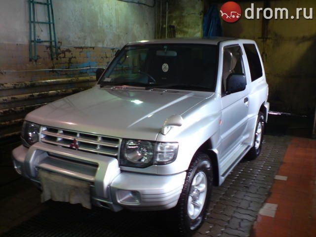 1998 Mitsubishi Pajero