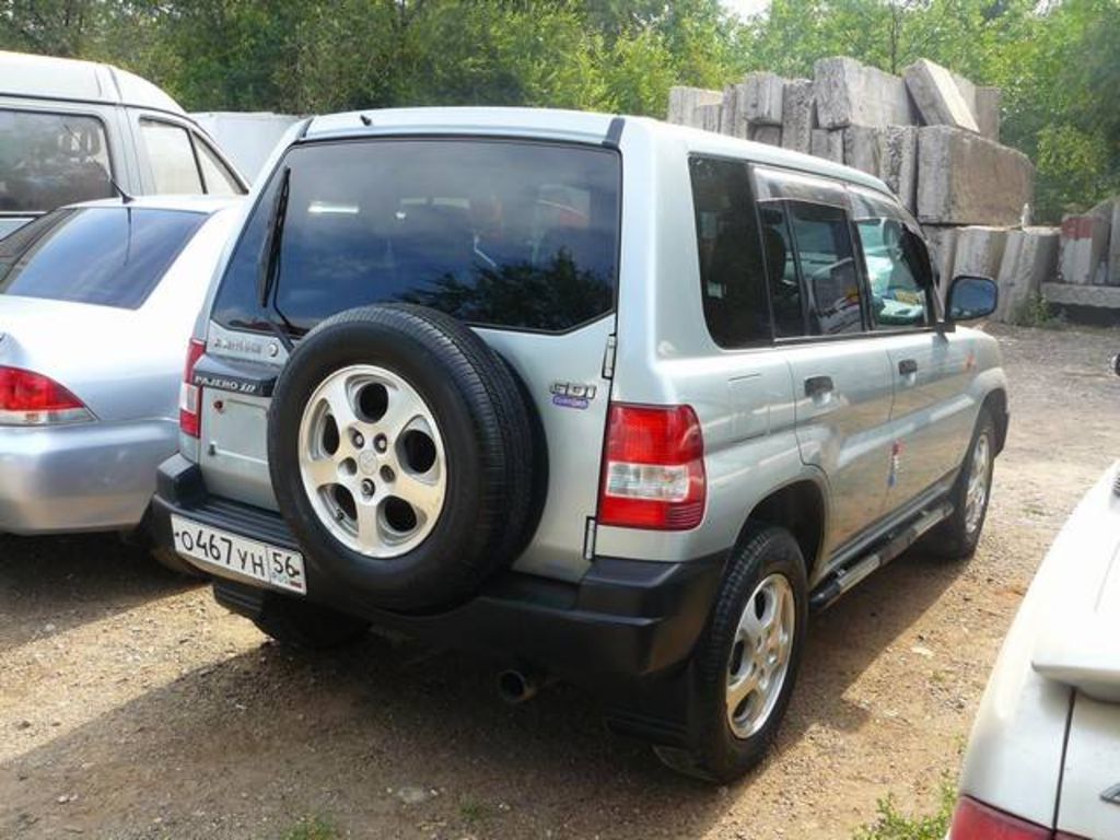 1998 Mitsubishi Pajero