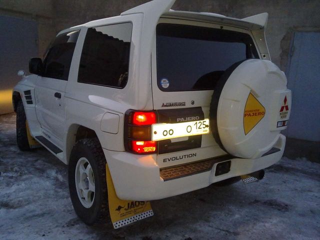 1998 Mitsubishi Pajero
