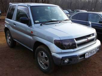 1998 Mitsubishi Pajero