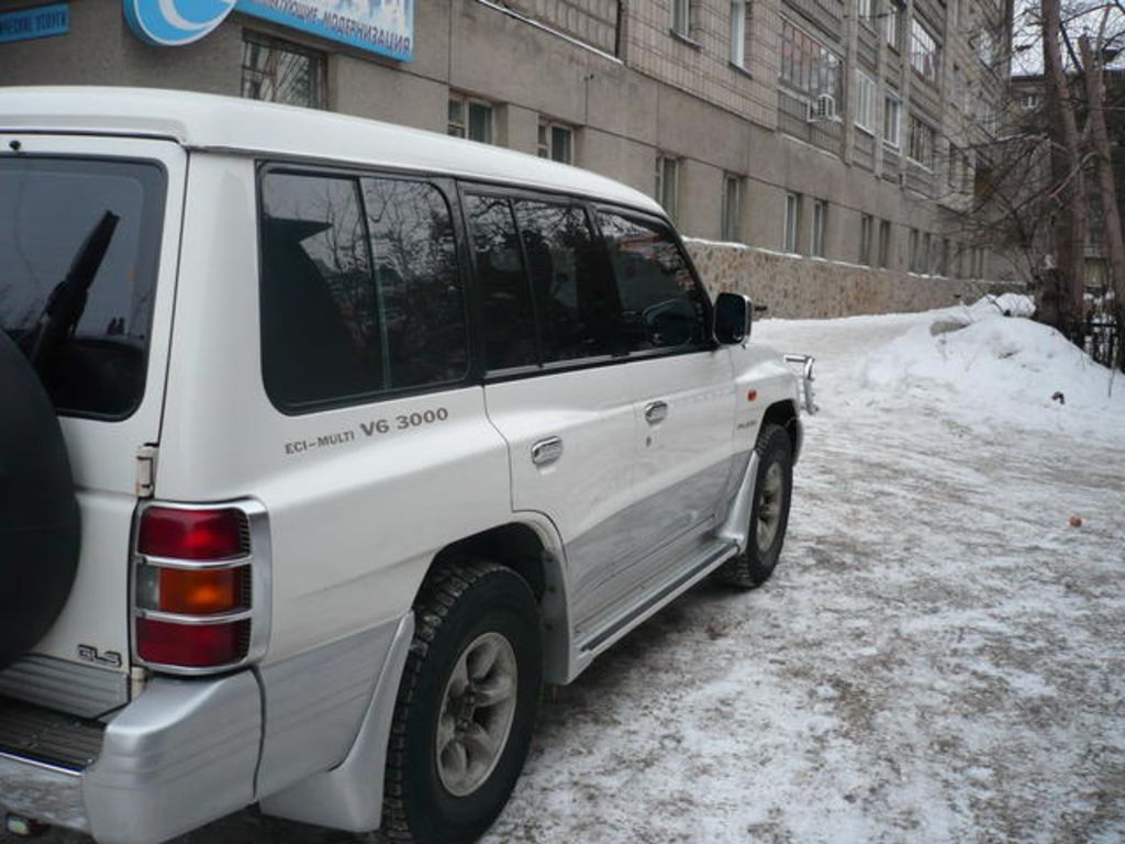 1998 Mitsubishi Pajero