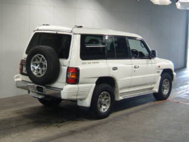 1998 Mitsubishi Pajero