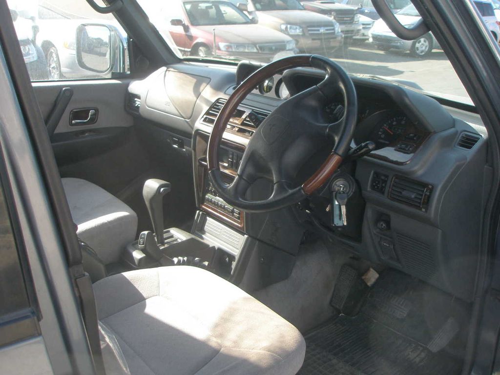 1998 Mitsubishi Pajero