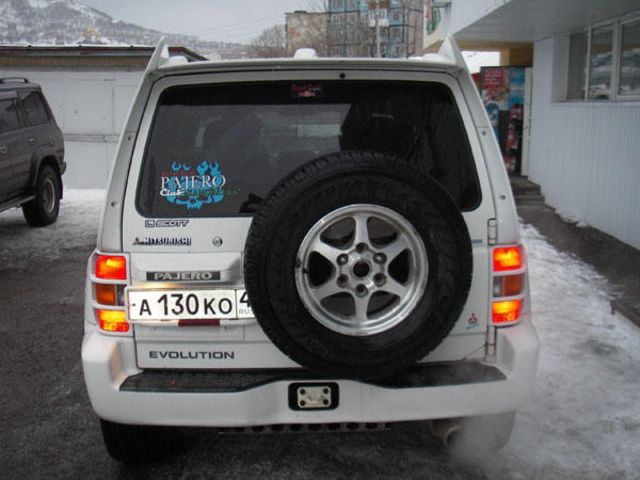 1998 Mitsubishi Pajero