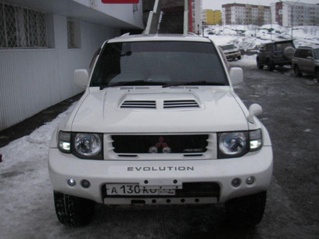 1998 Mitsubishi Pajero