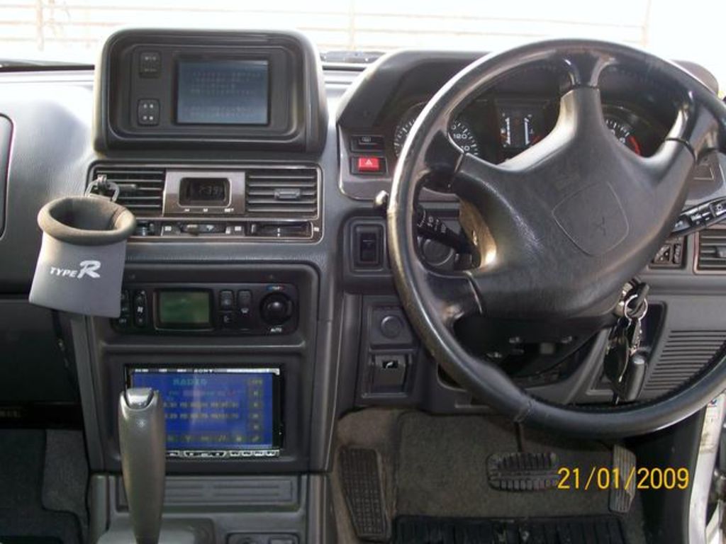 1998 Mitsubishi Pajero