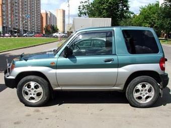 1998 Mitsubishi Pajero Pics