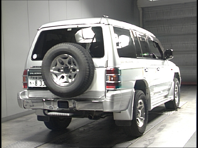 1998 Mitsubishi Pajero Photos