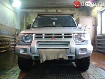 1998 Mitsubishi Pajero Wallpapers