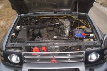 1998 Mitsubishi Pajero Pics