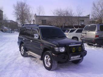 1998 Mitsubishi Pajero Pics