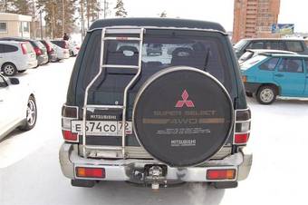 1998 Mitsubishi Pajero Wallpapers