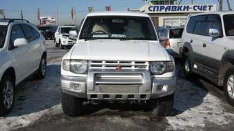 1998 Mitsubishi Pajero Pics