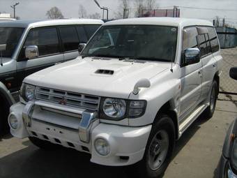 1998 Mitsubishi Pajero Wallpapers