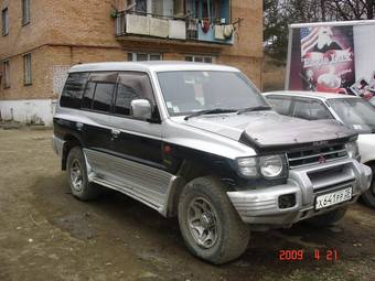 1998 Mitsubishi Pajero