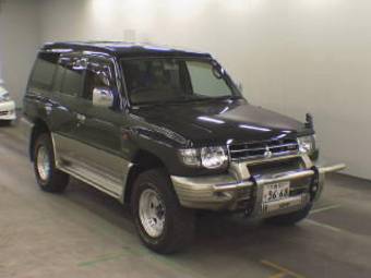 1998 Mitsubishi Pajero Pics