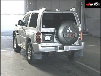 1998 Mitsubishi Pajero Pics