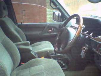 1998 Mitsubishi Pajero Photos