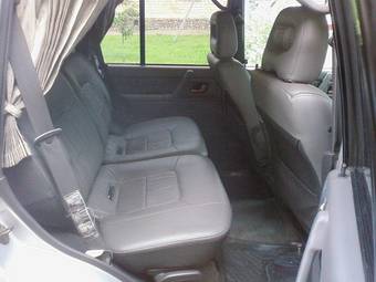 1998 Mitsubishi Pajero Photos