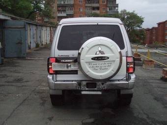 1998 Mitsubishi Pajero Pics