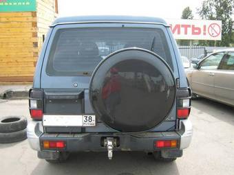 1998 Mitsubishi Pajero Photos