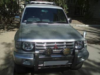 1998 Mitsubishi Pajero Photos