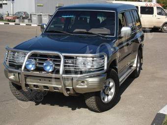 1998 Mitsubishi Pajero Pics