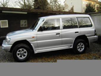 1999 Mitsubishi Pajero