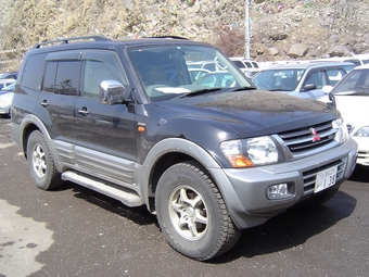 1999 Mitsubishi Pajero