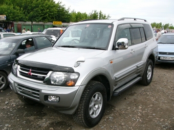 1999 Mitsubishi Pajero