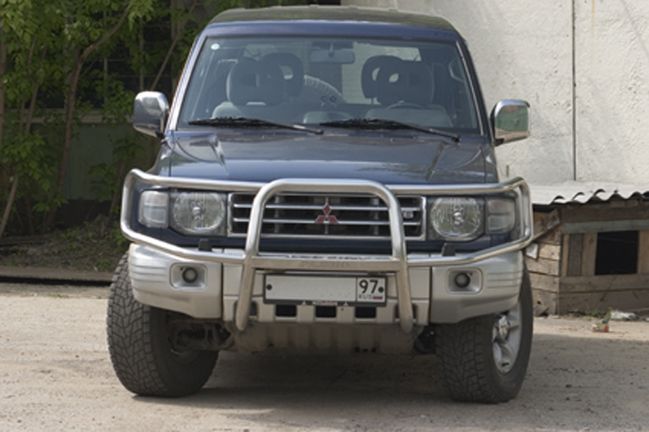 1999 Mitsubishi Pajero