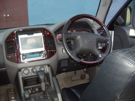 1999 Mitsubishi Pajero