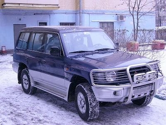 1999 Mitsubishi Pajero