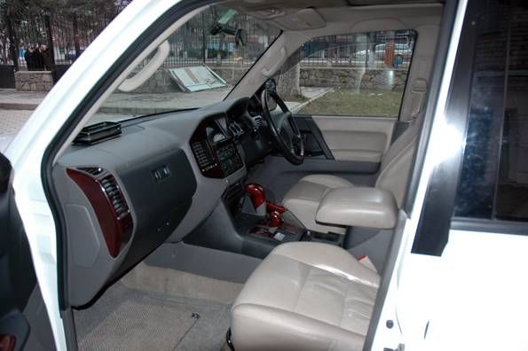 1999 Mitsubishi Pajero